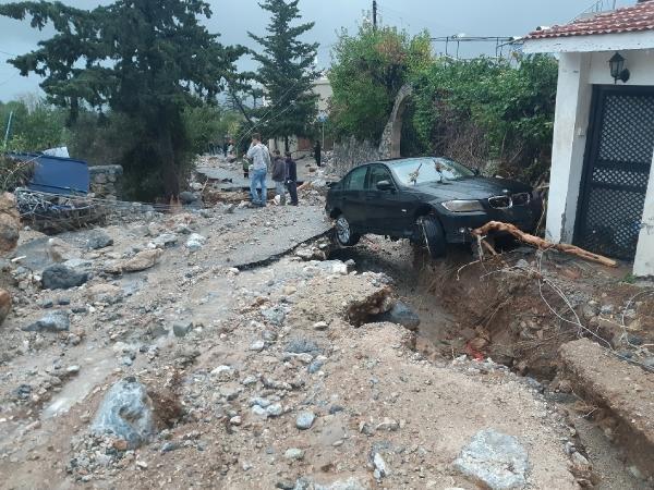 KKTC'de şiddetli yağış: 3 ölü