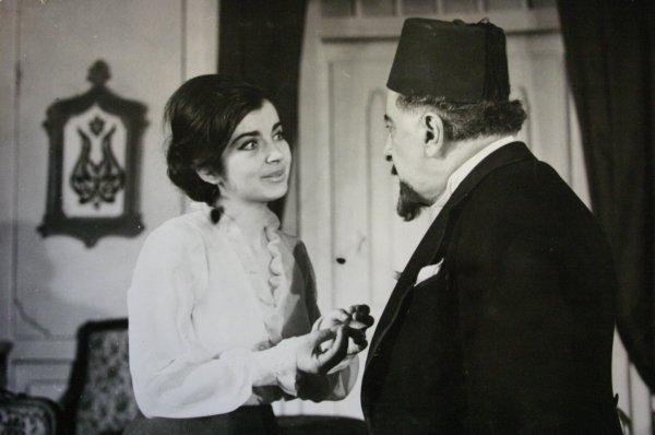 Tiyatro oyuncusu Candan Sabuncu hayatını kaybetti