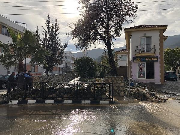 KKTC'de şiddetli yağış: 3 ölü