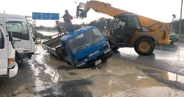 KKTC'de şiddetli yağış: 3 ölü