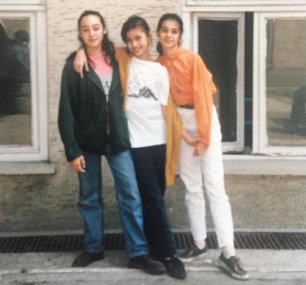 Çağla Şıkel eski fotoğrafını paylaştı