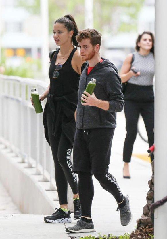 Adriana Lima eski kocasıyla buluştu