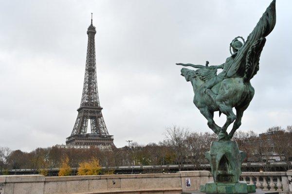 Fransa'da büyük eylem öncesi hazırlıklar tamamlandı