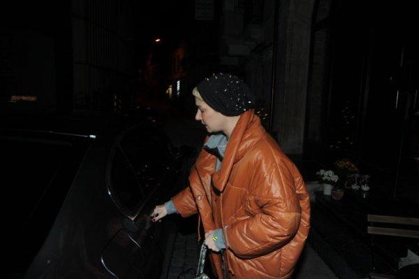 Sıla gecelerde görüntülendi