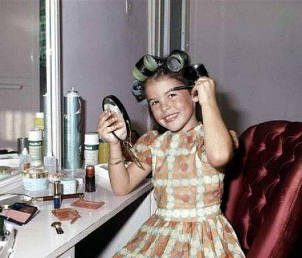 Hülya Koçyiğit kimdir - biyografisi