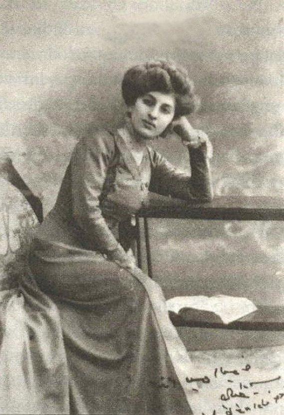 Vakanüvis Batı müziği girişimlerini yazdı