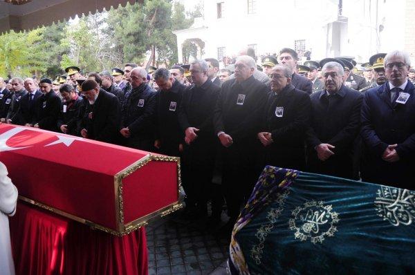 Şehit Üsteğmen Ali Kalo son yolcuğuna uğurlandı