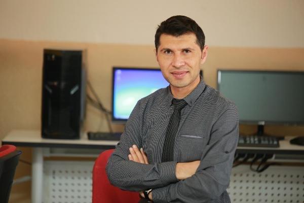 Okul müdürü, dünyanın en iyi 50 öğretmeni arasında