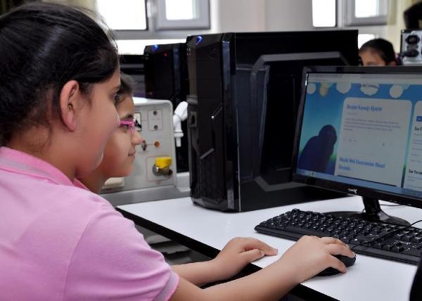 Okul müdürü, dünyanın en iyi 50 öğretmeni arasında