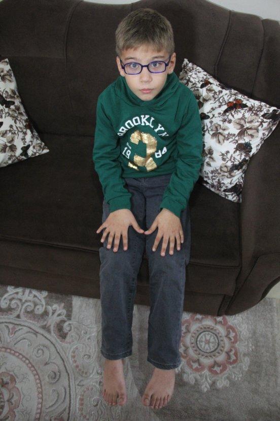 24 parmaklı çocuğun yaşam mücadelesi