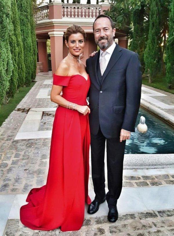 Ece Vahapoğlu bebeğini kaybetti