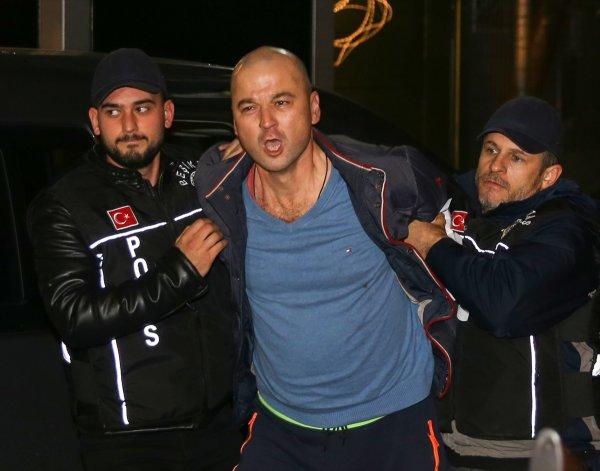 Hayvana işkence eden Murat Özdemir'in sabıkası