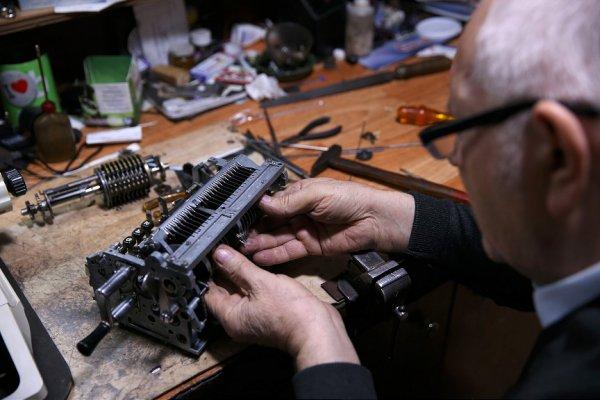 Zamana direnen daktilo ustası