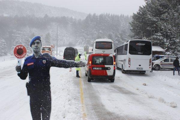 Uludağ’da kar sevinci zincire takıldı
