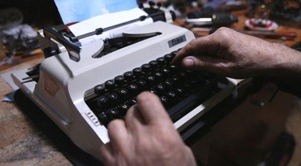 Zamana direnen daktilo ustası