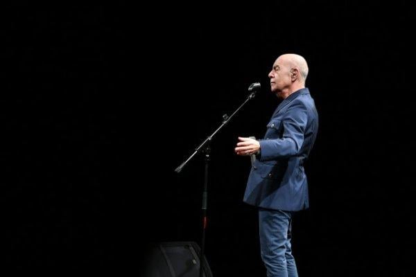 Mazhar Alanson: Şehitlerimiz papağan kadar konuşulmuyor