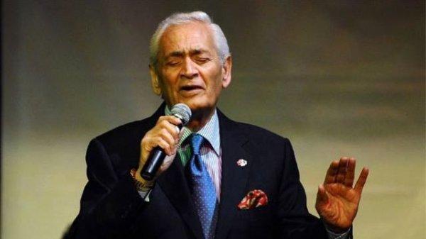 Adnan Şenses kimdir - biyografisi