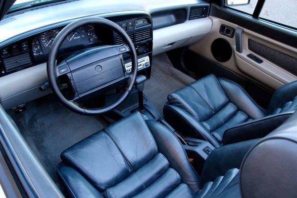 Toplama bilgisayar gibi 1951 model araba yaptı