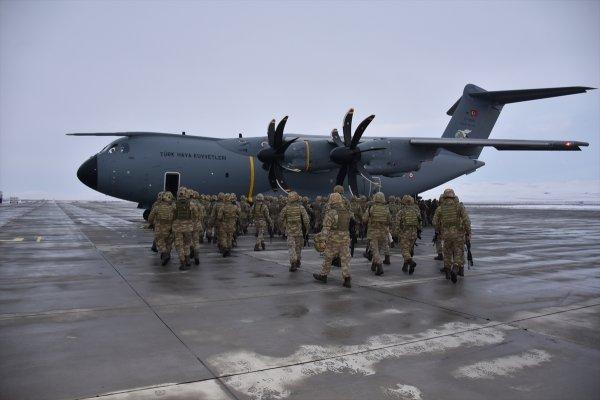 Sarıkamış 9. Komando Taburu Şanlıurfa'ya uğurlandı