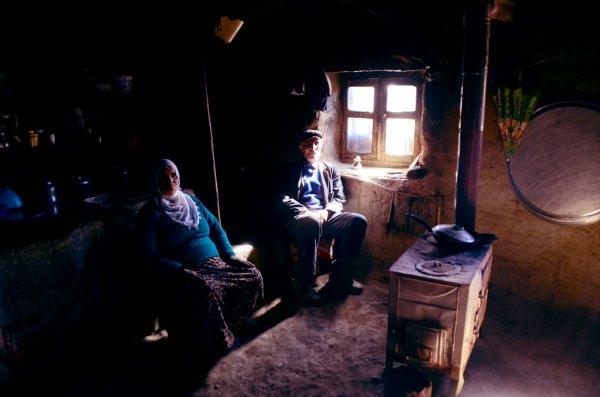 Terörden temizlenen Hizan, fotoğrafçıların gözdesi oldu