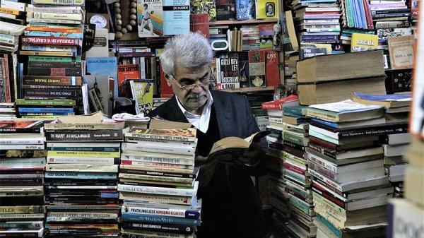 Severek yaptığı kitap işini 21 yıldır sürdürüyor