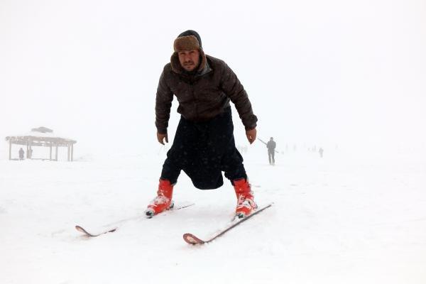 Karacadağ'da kayak sezonu açıldı