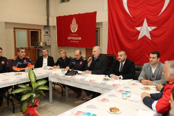 İBB Başkanı Mevlüt Uysal yeni yıla Büyükçekmece'de girdi