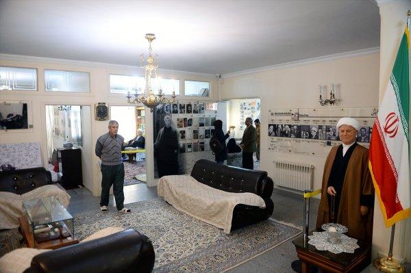 Rafsancani Müze Evi'ndeki balmumu heykeller