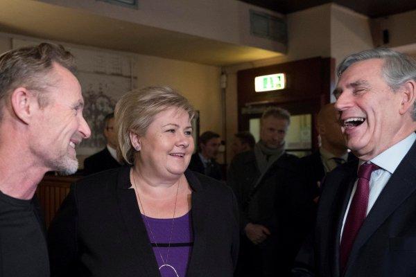 Norveç Başbakanı iki çocuk istedi