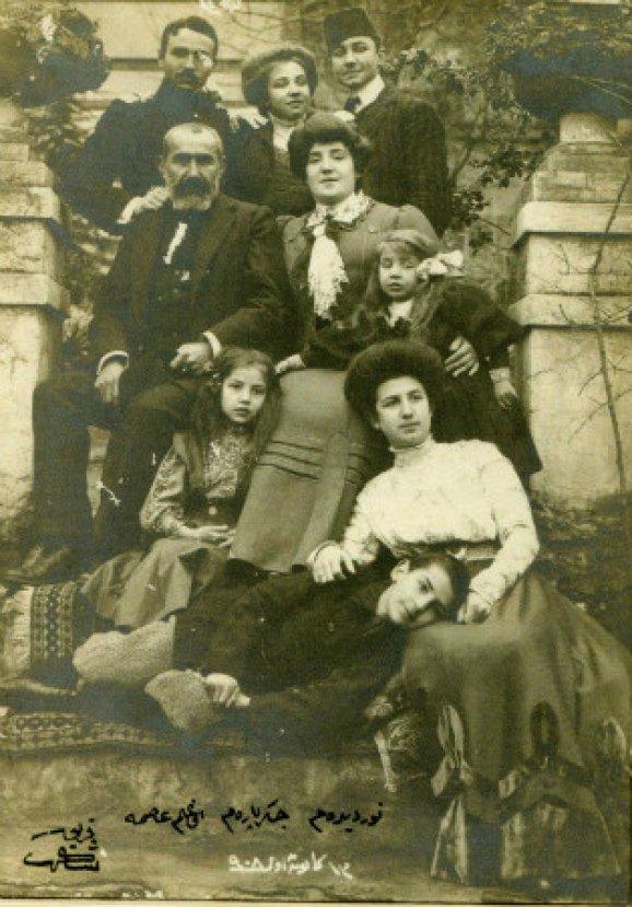 İlk Türk kadın ressamlardan Fahrelnisa Zeid kimdir - biyografisi