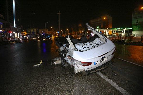 5 parçaya ayrılan otomobilden yara almadan kurtuldu