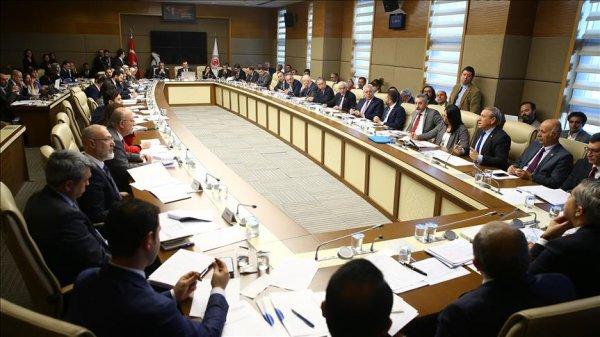 Dizi ve sinemanın desteklenmesi teklifi komisyonda geçti