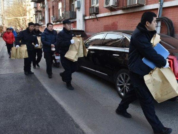 Çin'de ilkokulda bıçaklı saldırı: 20 yaralı