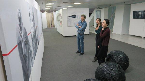 Toplumsal sorunları tuvale yansıttı