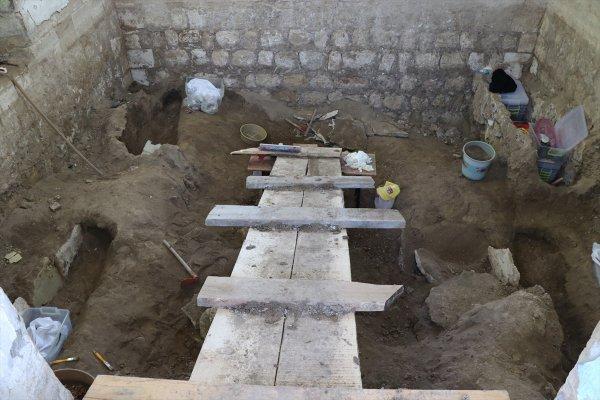 Eyyubi Sultanı Süleyman Han'ın mezarı bulundu