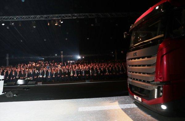 Erdoğan: Bize afyonu yasaklayanlar cayır cayır üretiyor