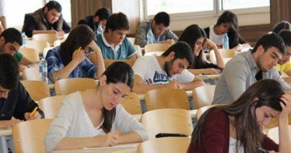 Başkasının yerine sınava girenlere 2 yıl men cezası