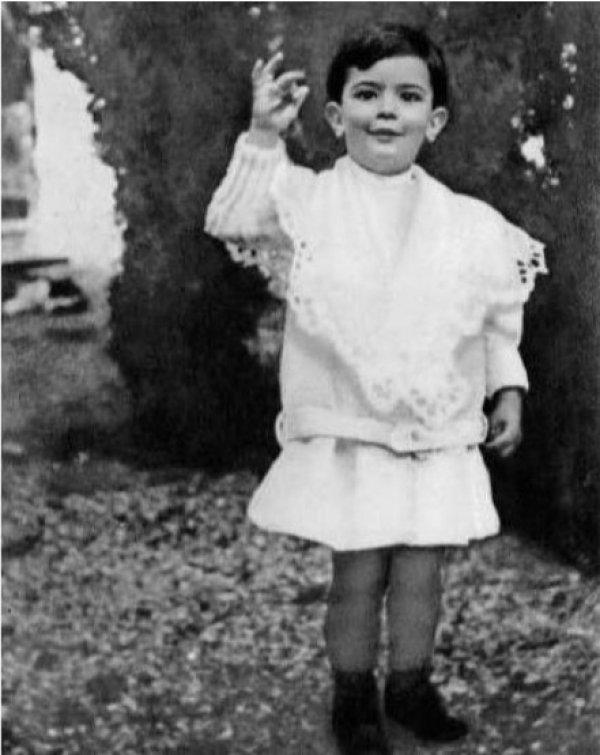 Salvador Dali ölümünün 30. yılında anılıyor - Salvador Dali kimdir