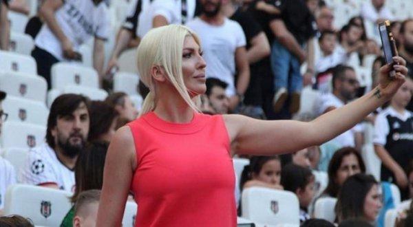 Tosic ile Jelena Karleusa boşanıyor