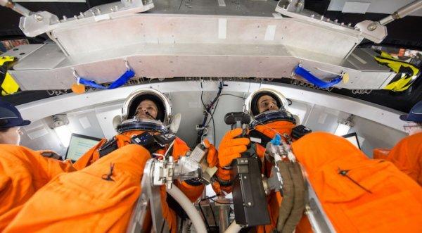 NASA çalışanları tuvalet temizleyecek