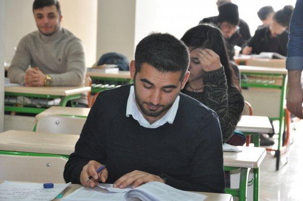 Yüksekovalı öğrencilerden sınav merkezi talebi