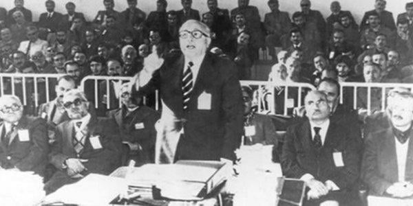 Tunç Soyer'in babası Nurettin Soyer Erbakan'ı azarlıyordu