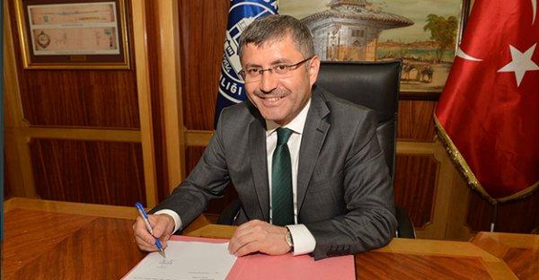 31 Mart 2019 yerel seçimlerinde Ak Parti'nin Üsküdar Belediye Başkanı Adayı Hilmi Türkmen kimdir