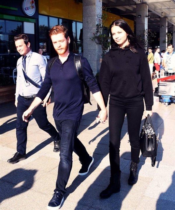 Adriana Lima'nın açıklamasına göre Metin Hara bitti