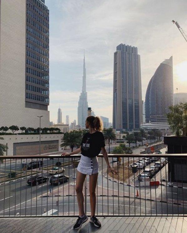 Acun Ilıcalı yeni sevgilisi Itır'ı yanından ayırmıyor