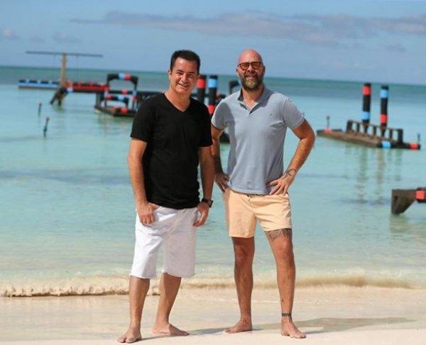 Acun Ilıcalı yeni sevgilisi Itır'ı yanından ayırmıyor