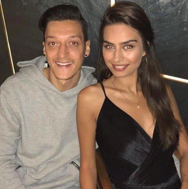 Amine'nin giyeceği gelinliğin fiyatı dudak uçuklattı