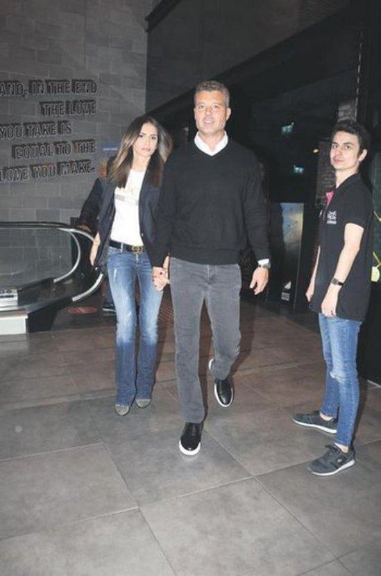 Saadettin Saran ile Emina Jahovic ayrıldı