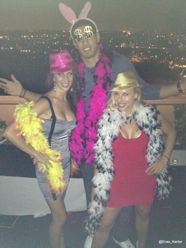 Enes Kanter'in yeni sevgilisi: Dana Brooke