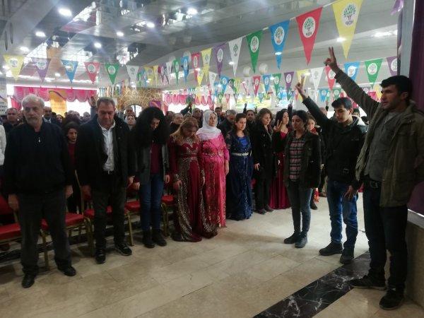 PKK marşı okuyan HDP'lilere operasyon